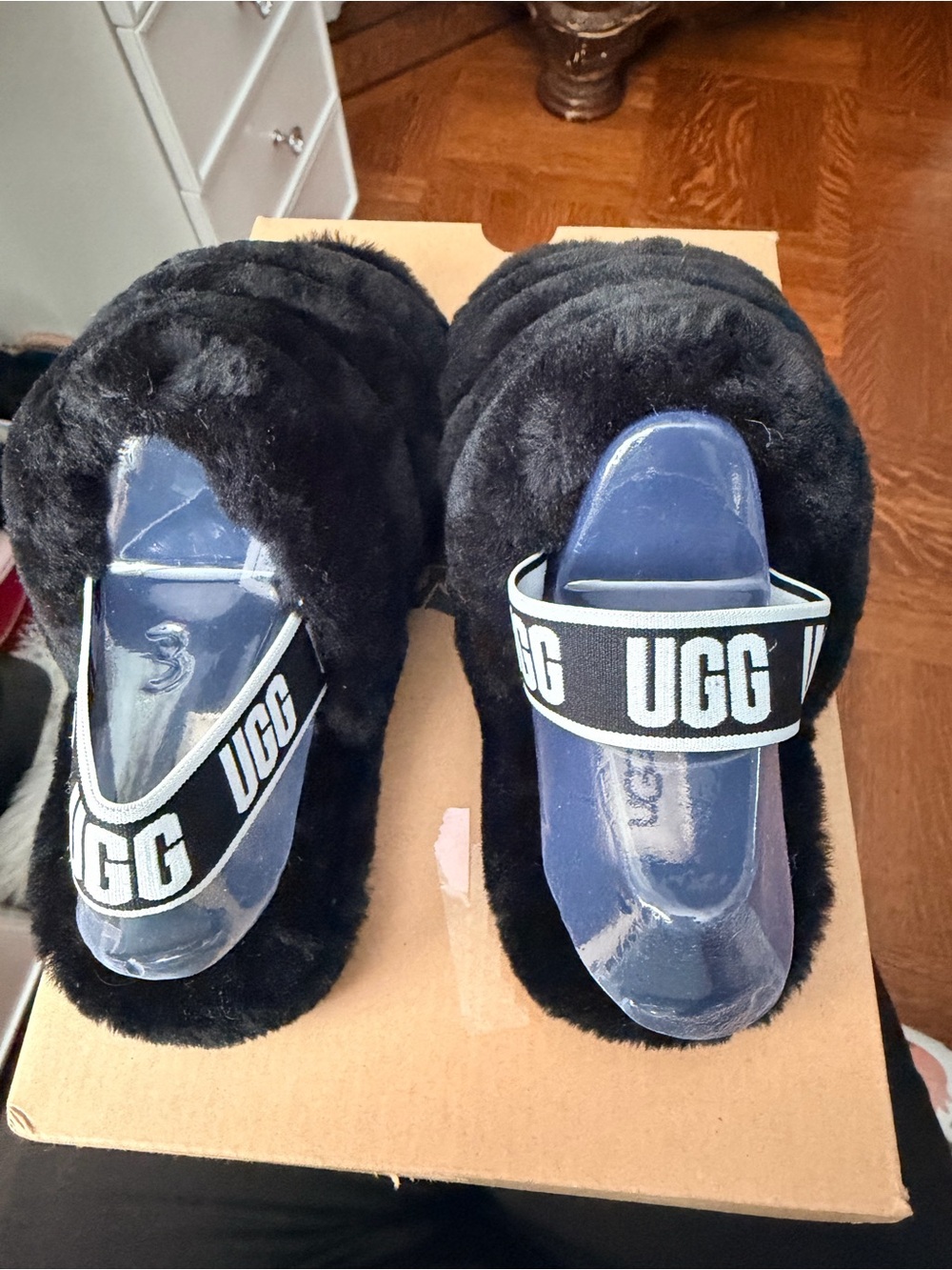 UGG K Fluff Yeah Slide - Black Faux Fur